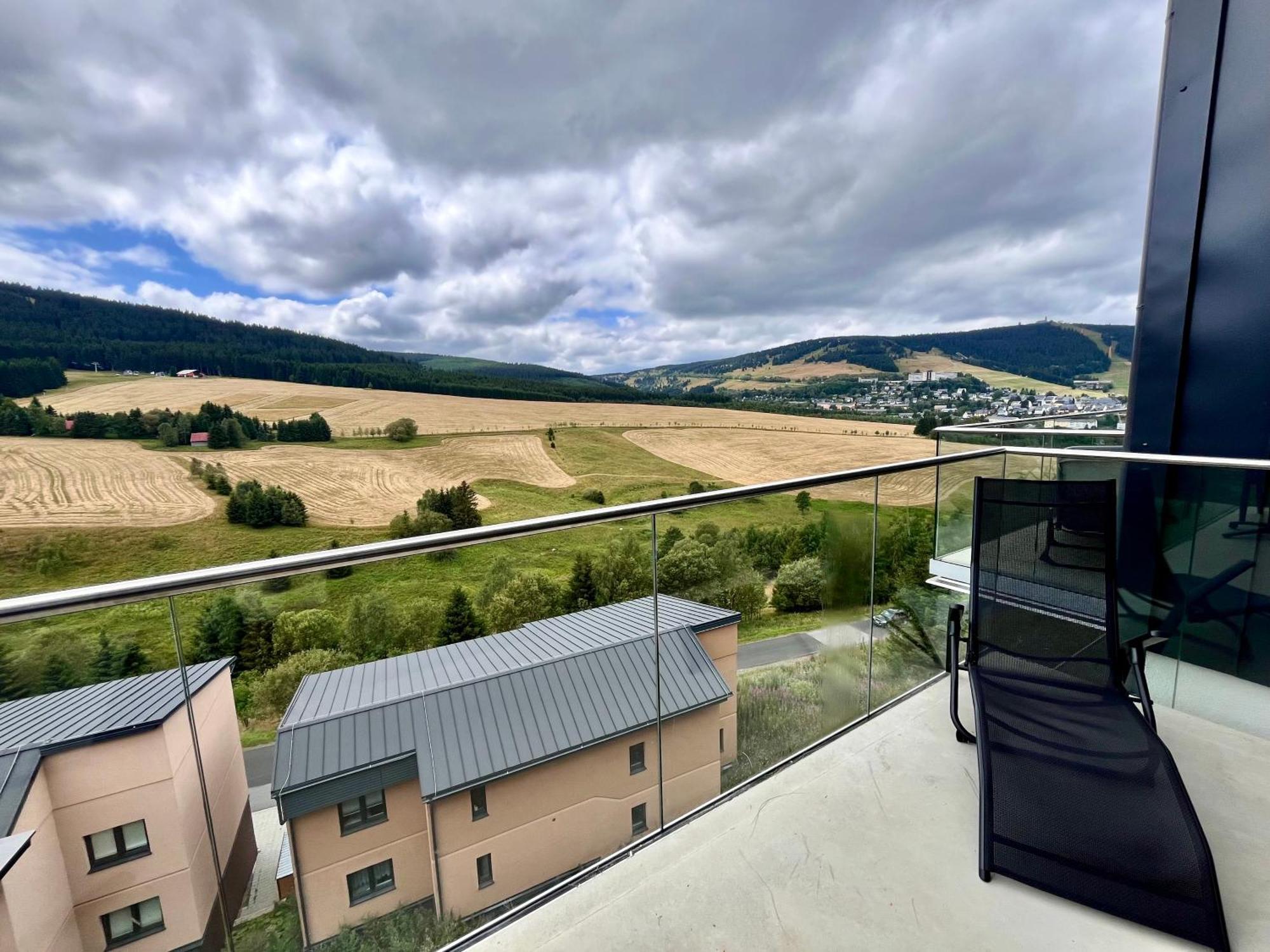 Apartmany Vista Klinovec Loucna pod Klinovcem Exterior photo