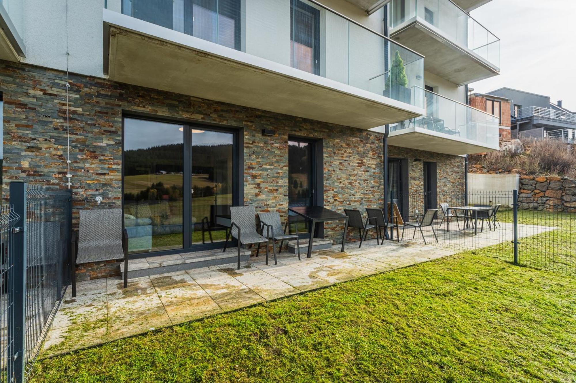 Apartmany Vista Klinovec Loucna pod Klinovcem Exterior photo