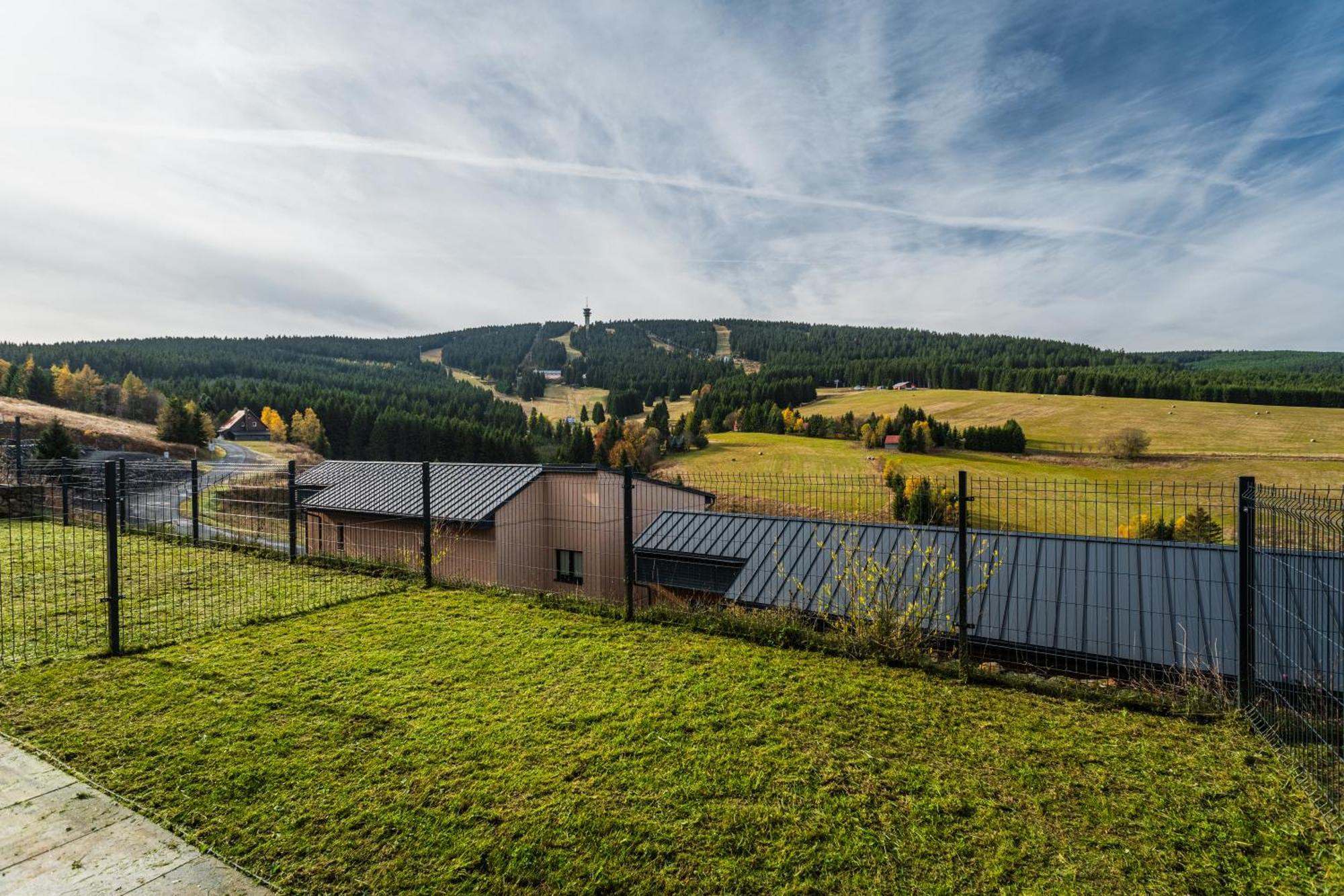Apartmany Vista Klinovec Loucna pod Klinovcem Exterior photo